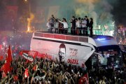 Revers historique pour Erdogan à Istanbul