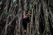Refugee and Author Long Detained by Australia Gets Asylum in New Zealand